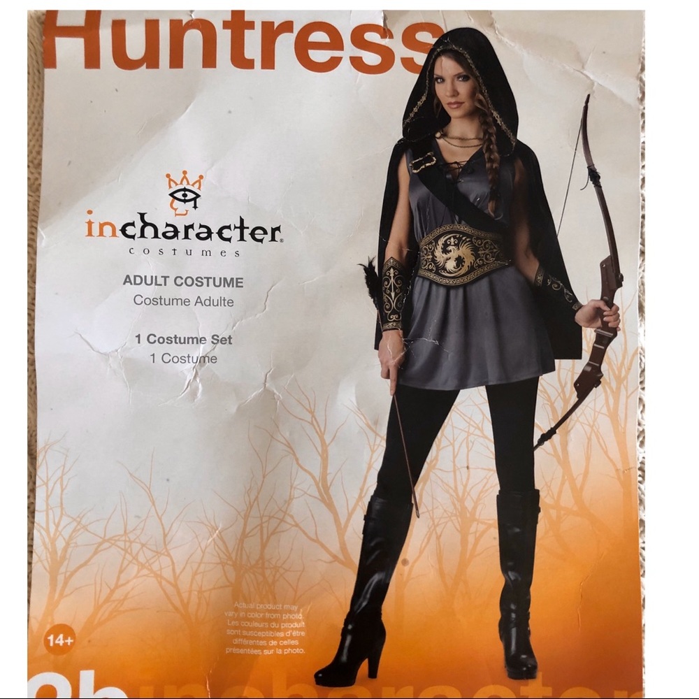 HUNTER COSTUME.